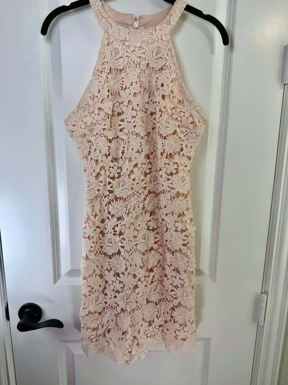 Lulus Love Poem Blush Pink Lace Halter Mini Dress Size Medium - Picture 9 of 9